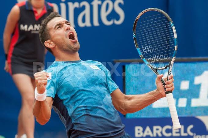 Víctor Estrella Burgos: el pionero del tenis dominicano