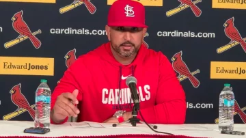 dustin may ante rojos