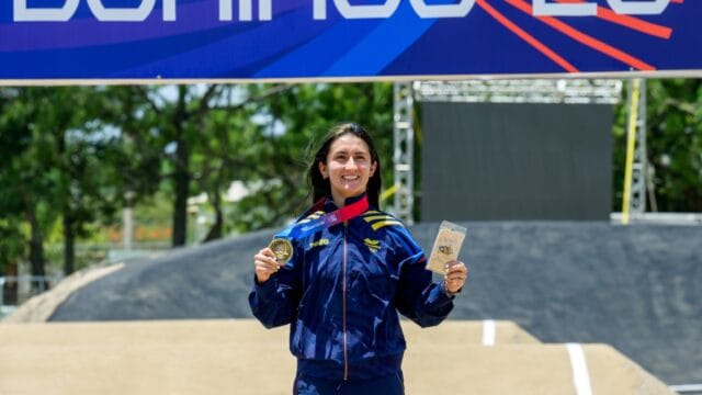 bmx racing femenino