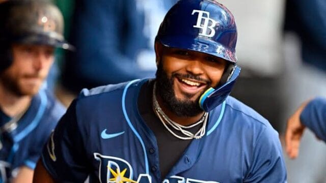 Junior Caminero asegura que la educación es primero antes que el béisbol