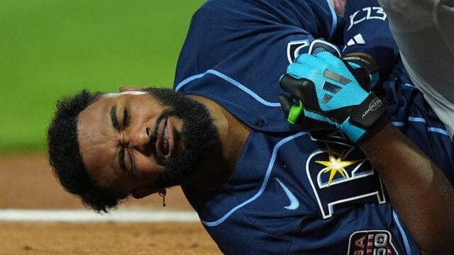 Junior Caminero es atendido tras pelotazo en el Juego de Estrellas 2026