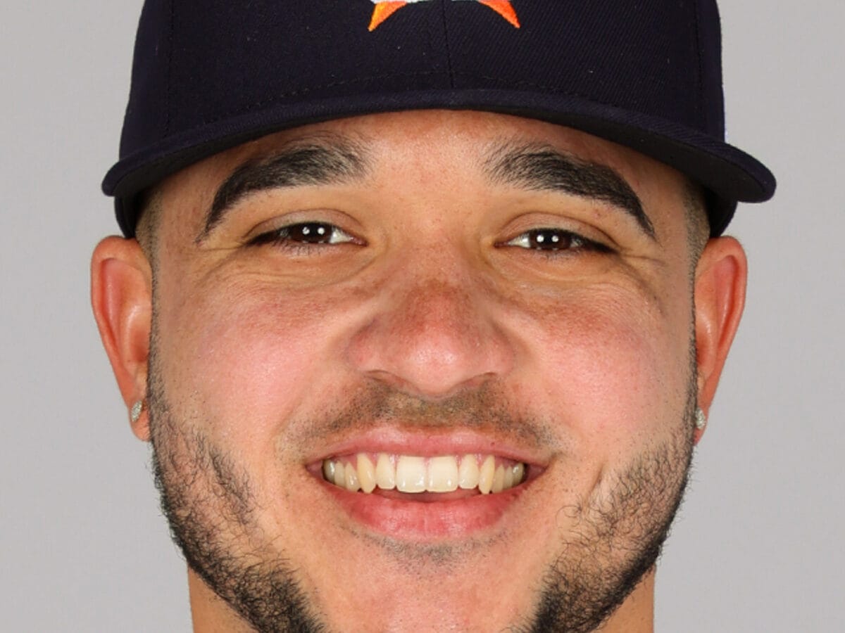 Yainer Diaz con el uniforme de los Houston Astros