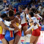 plata en voleibol femenino