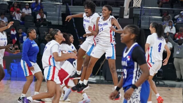 bronce en baloncesto femenino