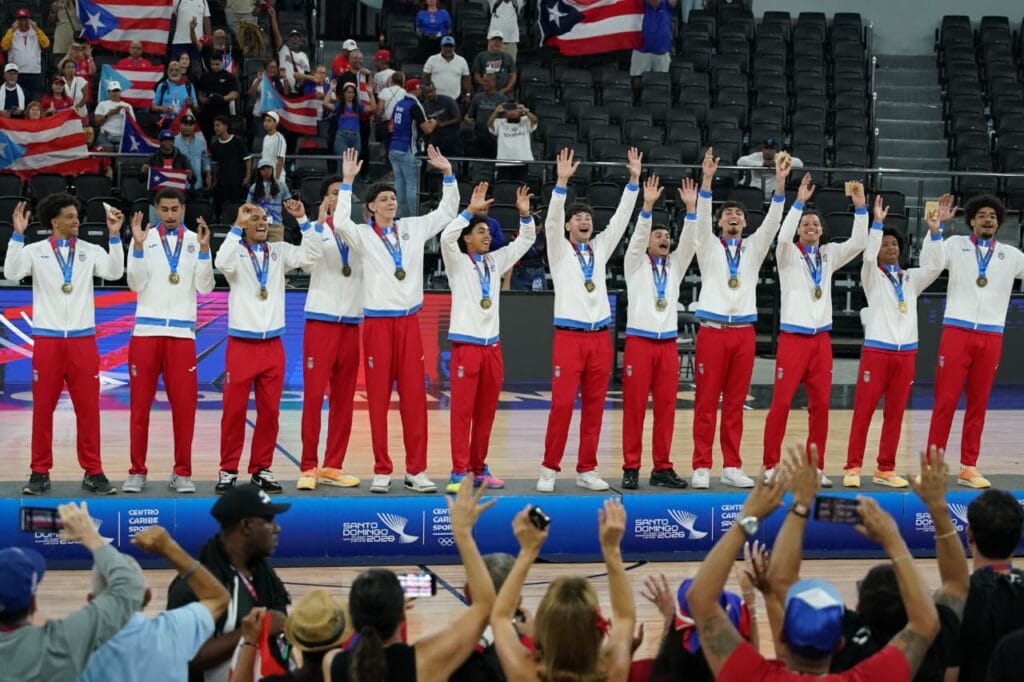 plata en baloncesto masculino