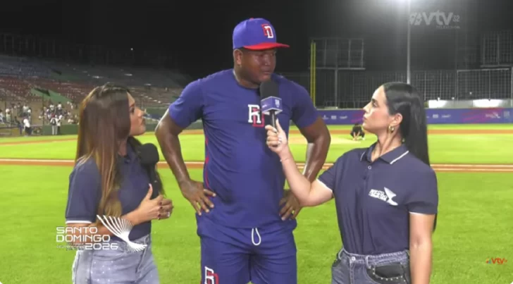 enny romero llega listo