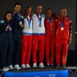 oro en catamaran mixto
