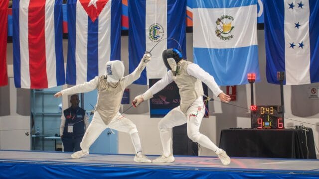 oro en florete masculino
