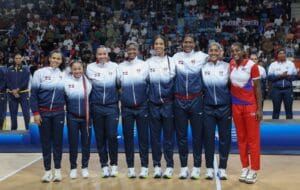 Pena recibe premio MVP