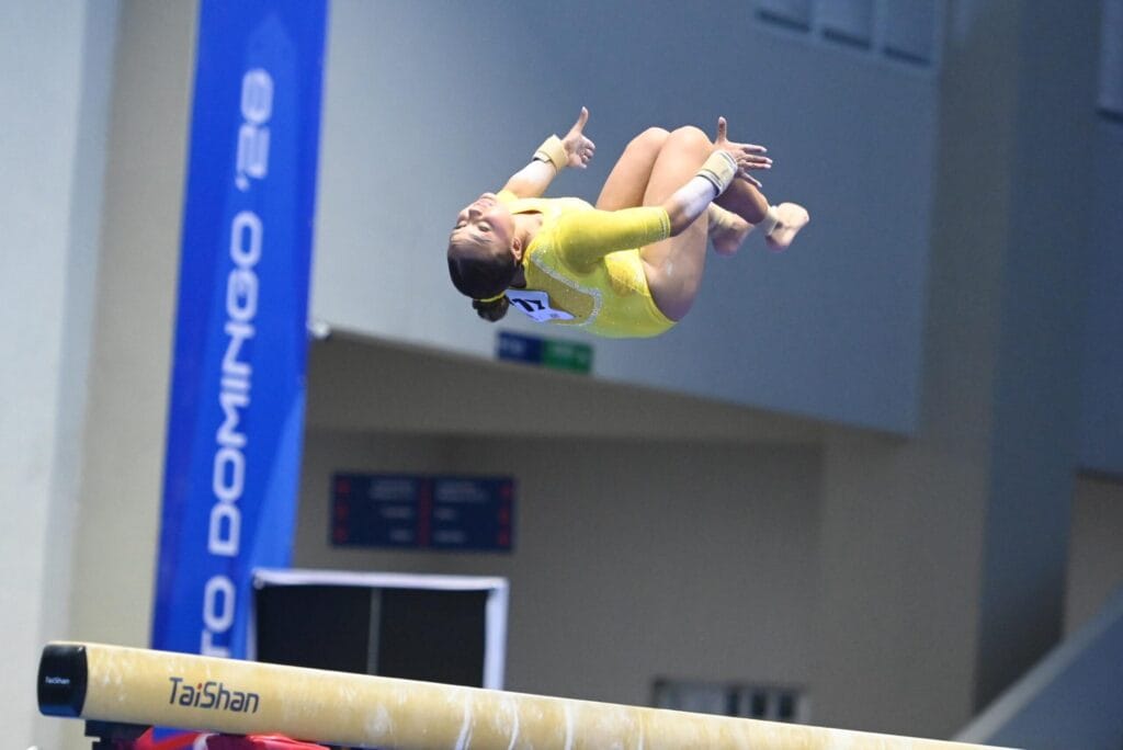 oro en gimnasia artistica