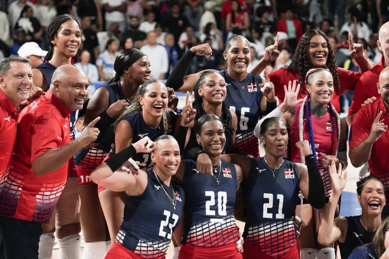 Selección dominicana de voleibol femenino busca el boleto olímpico 2028