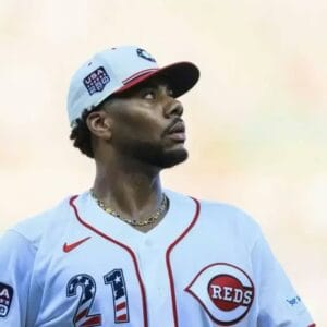 Hunter Greene fuera hasta 2027 tras cirugía de codo