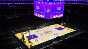venta lakers nba