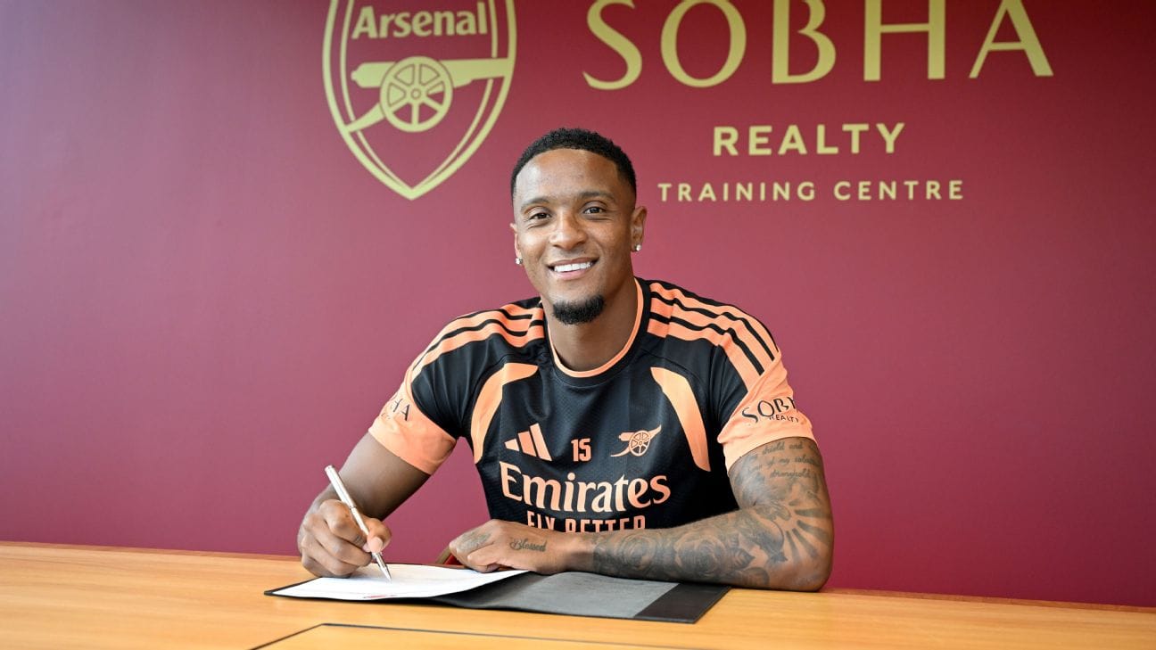 arsenal fichaje konsa