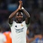 mourinho defiende a vinicius