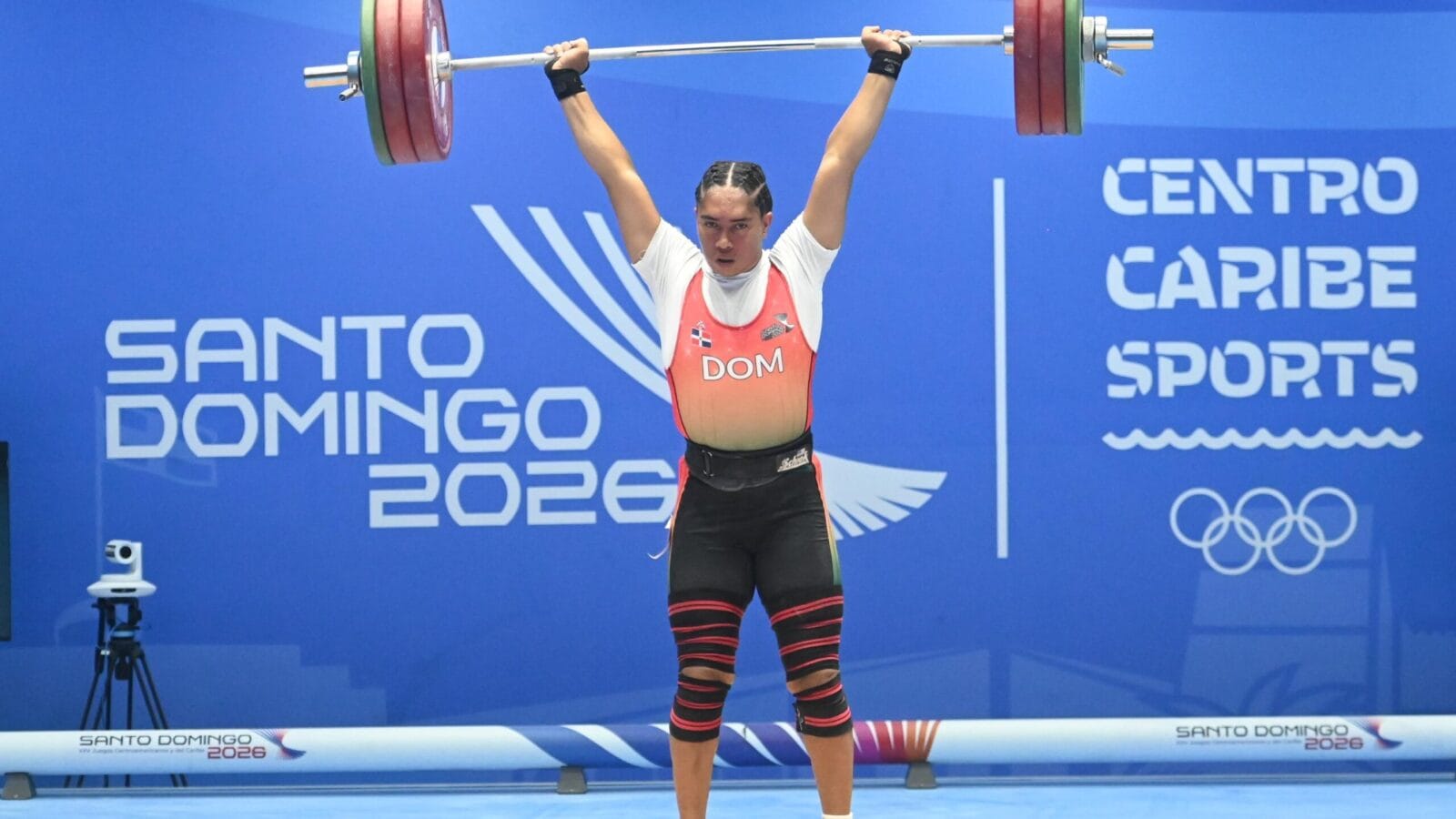 Yudelina Mejia gana oro