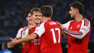 arsenal napoli champions league
