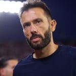 valencia destituye entrenador