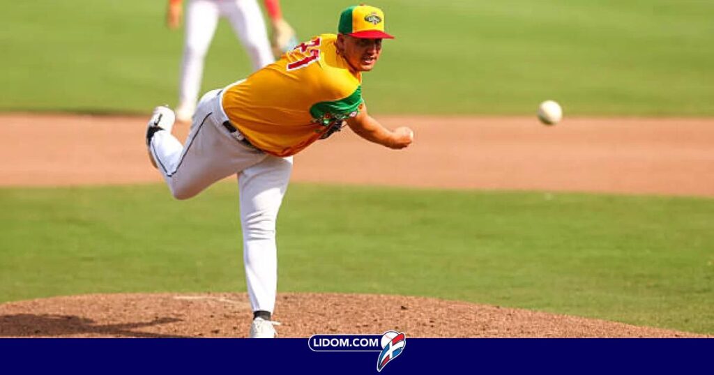 Dylan File Águilas Cibaeñas