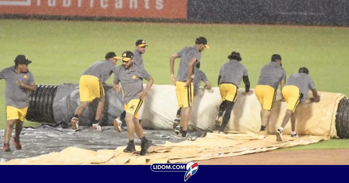 Águilas Cibaeñas lluvia
