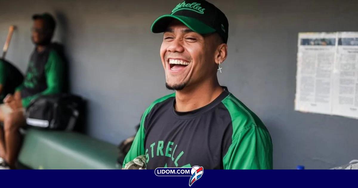 Ismael Munguía Estrellas Orientales