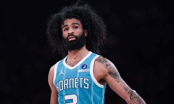 lesión Coby White
