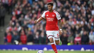 Arsenal lesiones Hincapié