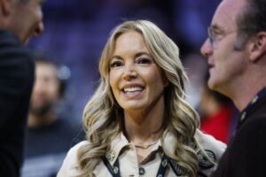 venta de los Lakers